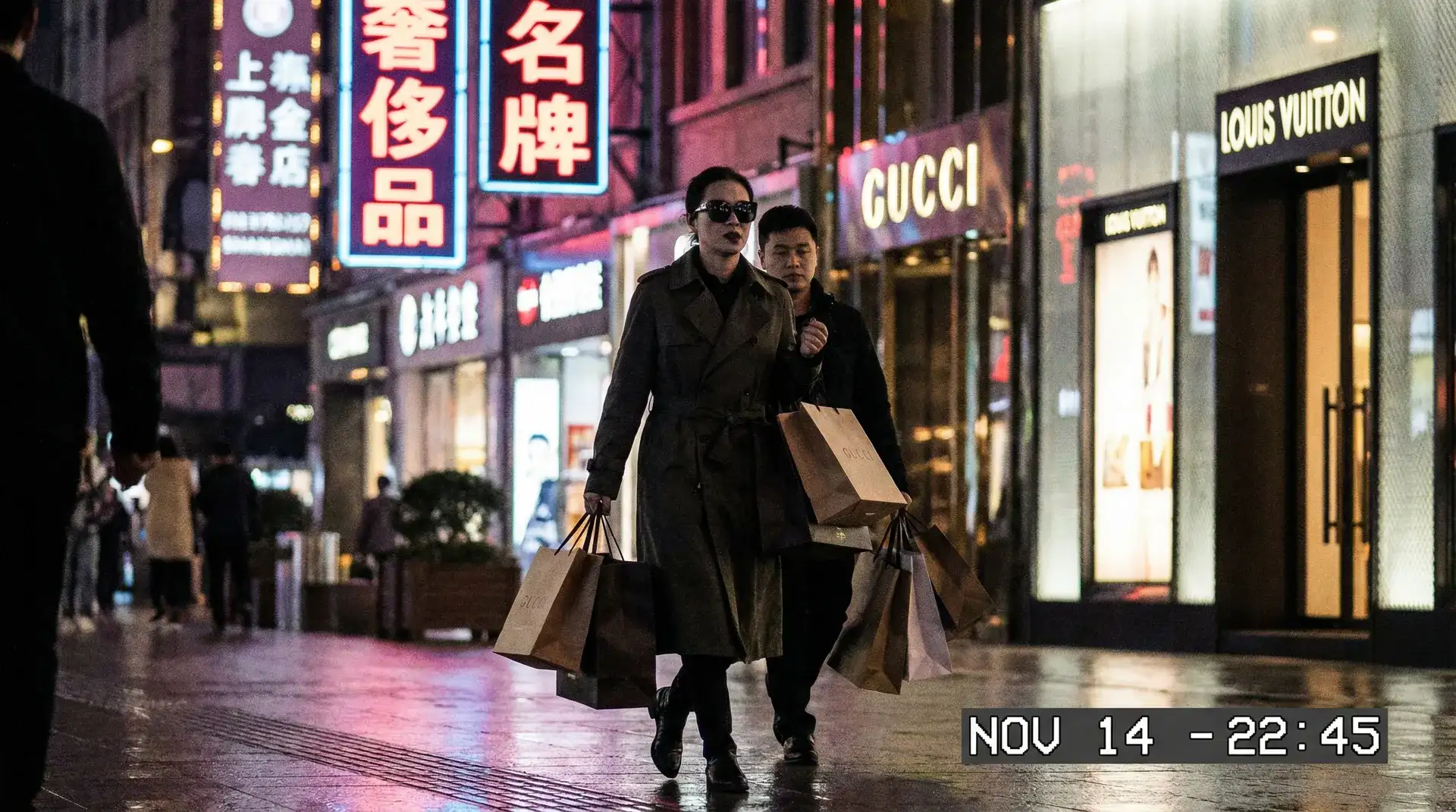 狠狠撸-狠狠撸官方入口-在线播放|高清视频 - 奢侈品购物被拍
